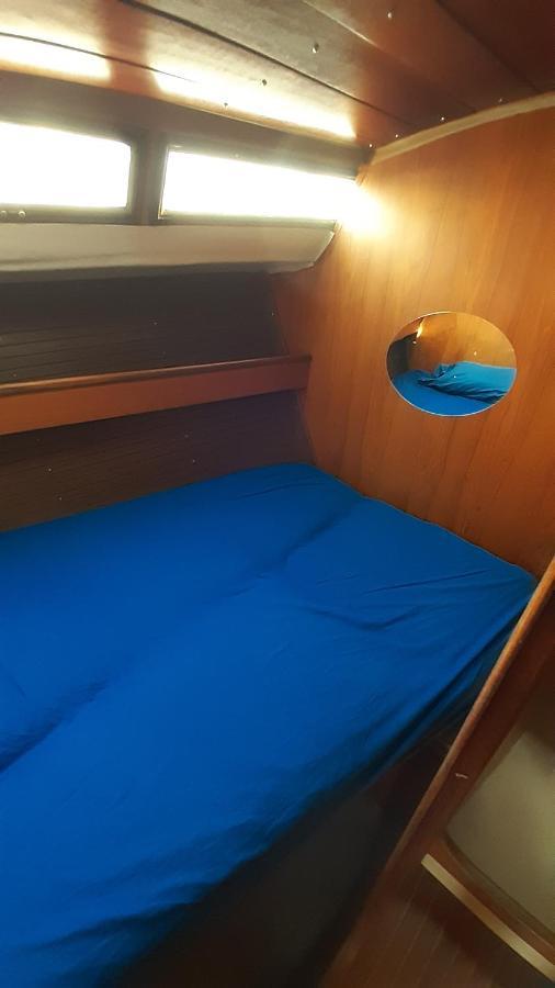 Bed & Boat Brezza Del Mare Hotel Viareggio Exterior photo